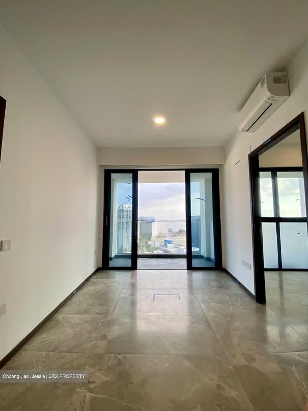 One Pearl Bank (D3), Apartment #554782711